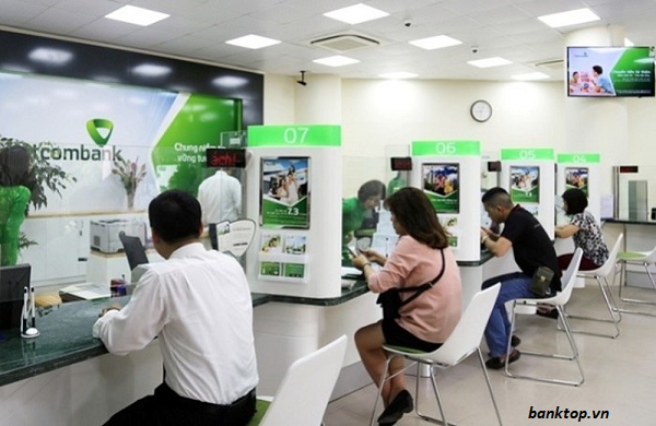 Đăng ký thẻ ATM Vietcombank miễn phí với hồ sơ thật dễ dàng