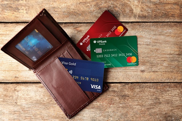 So sánh thẻ visa và thẻ mastercard