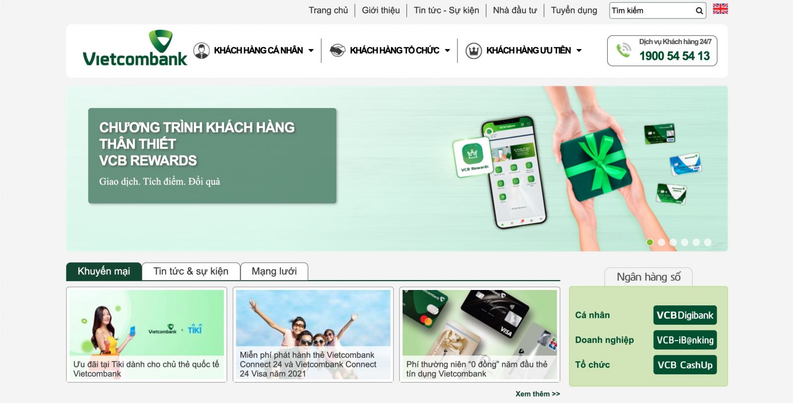 Liên hệ CSKH Vietcombank trên website