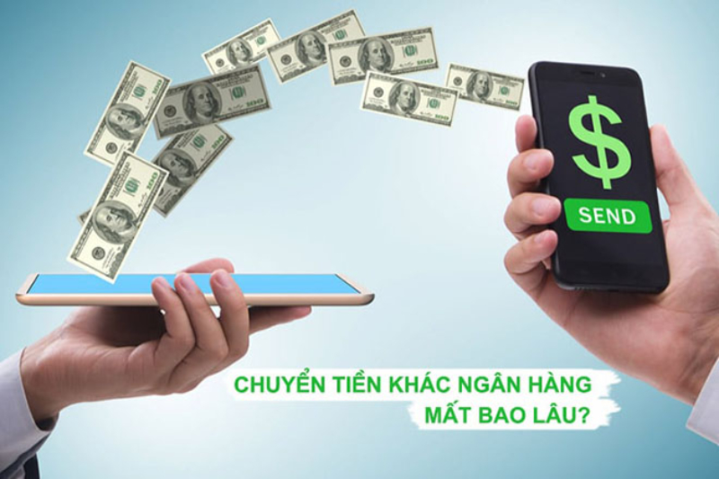 Chuyển tiền từ Vietcombank sang Vietinbank mất bao lâu?